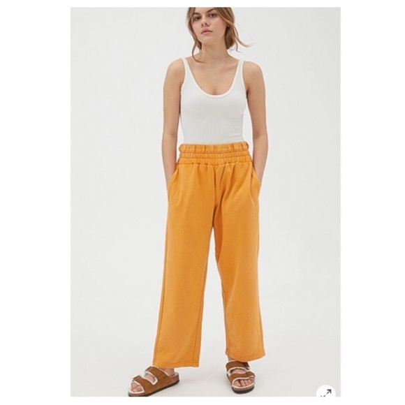 Urban outfitters olive slouchy sweatpant NWT Small Orange - Picture 1 of 8